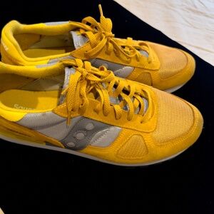 Men's Saucony Shadow Original size 11 worn a few times